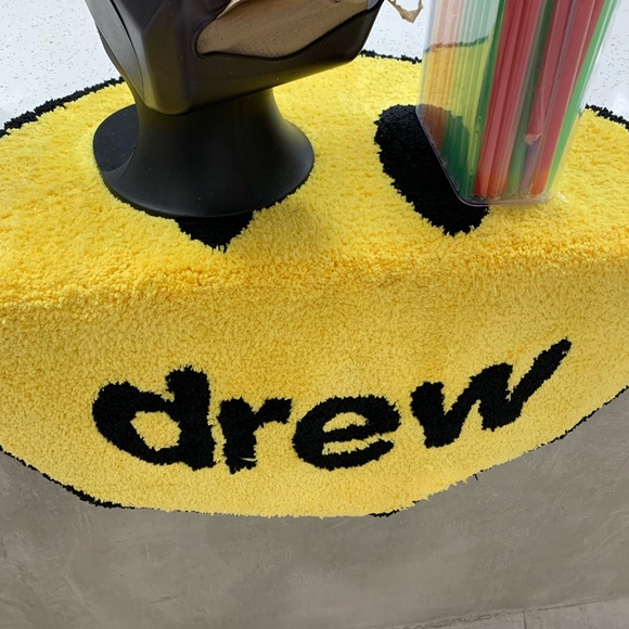 Meet your Posher, Richard Chevez - Picture 6 of 10